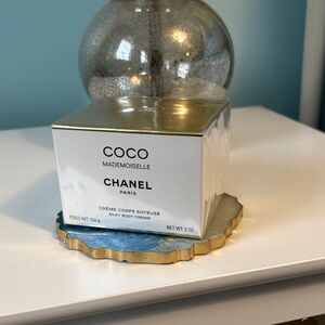 CHANEL Coco Mademoiselle Body Cream - White and Gold